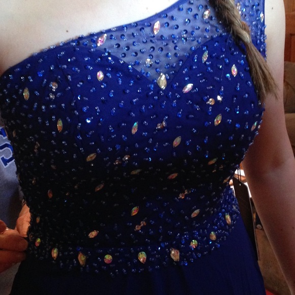 Prom/Pageant dress - Picture 3 of 4